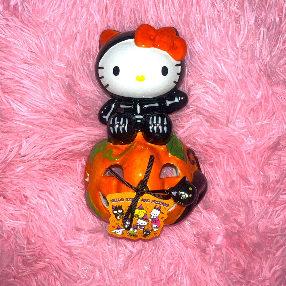Hello Kitty Halloween Pumpkin Ceramic Tealight Holder Decor NWT